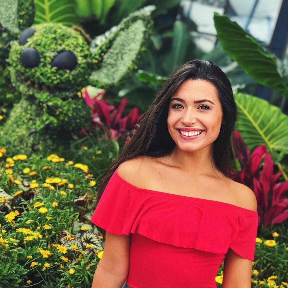 Meet your Posher, Karissa